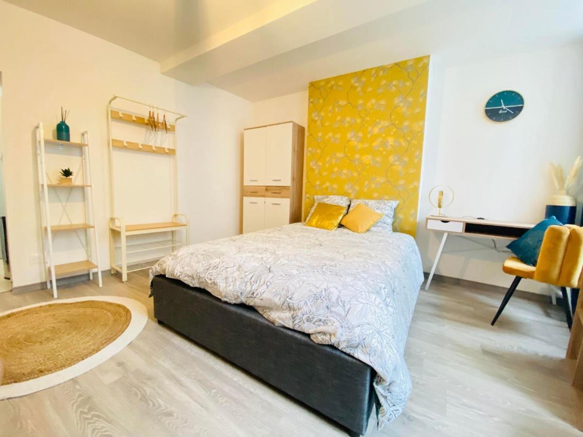 Appartement Chic Laon Eksteriør billede